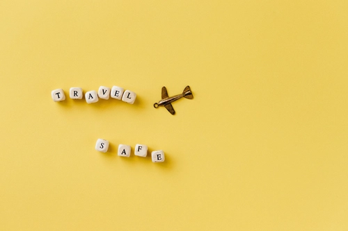 How to Calm Travel Anxiety: What Actually Helped Me at Airports