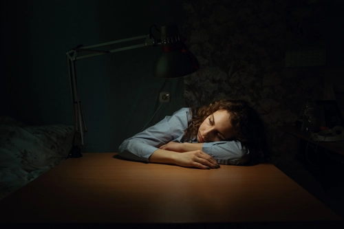 How to Let Go of Someone Who Keeps Pulling You Back: When I Finally Stopped Replying