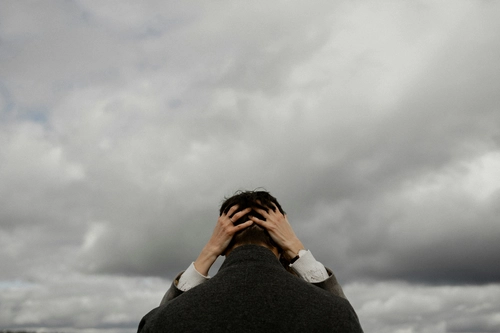 Why Does Someone Make Me Anxious (And What to Do Next)