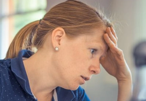 Anxiety in Women Over 40: Symptoms, Possible Causes, and What Helped Me