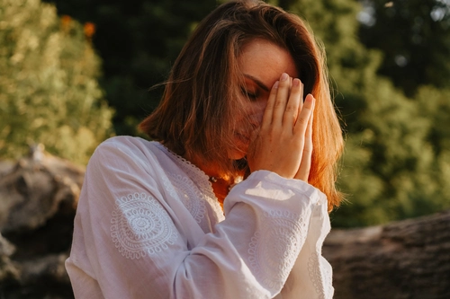How Do You Emotionally Regulate Yourself Finding the Pause
