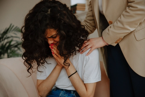 How to Observe People's Behavior Without Being a Creep
