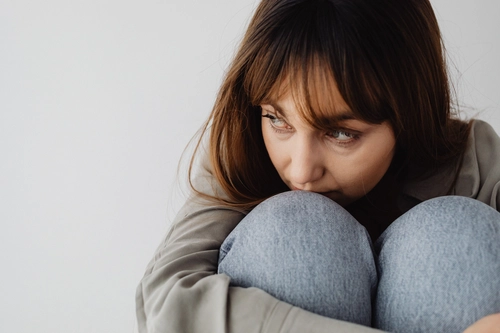 Are Anxious Attachers Emotionally Unavailable?