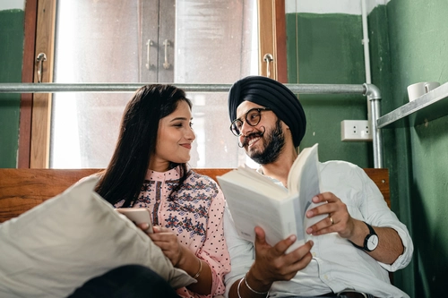 Can Couples Read Each Other's Minds? No, And Here's Why