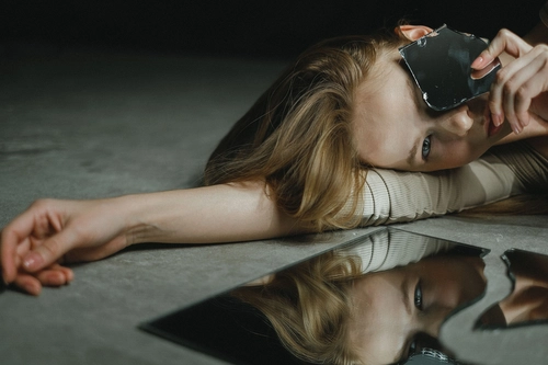 How to Control Your Mind from Overthinking