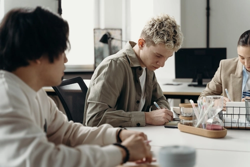 How to Deal With Anxiety Attacks at Work What Actually Helps