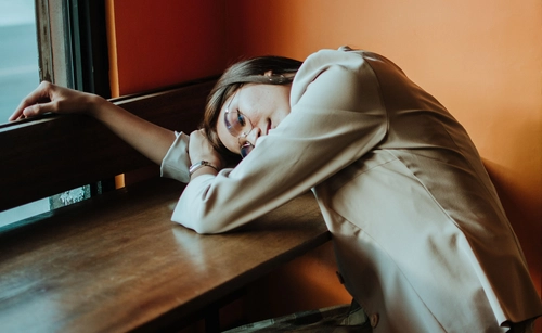 How to Manage Separation Anxiety in Adults After Time Together